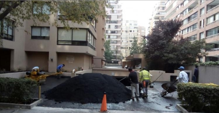 Asfaltado de Condominios, Las Condes